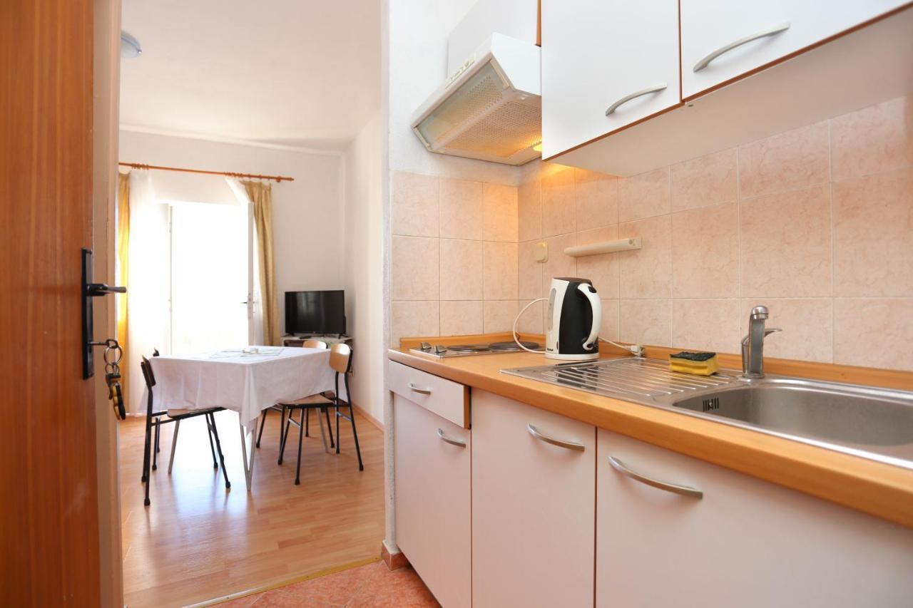 Apartments By The Sea Igrane, Makarska - 311 المظهر الخارجي الصورة