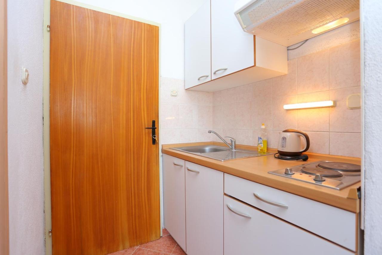 Apartments By The Sea Igrane, Makarska - 311 المظهر الخارجي الصورة