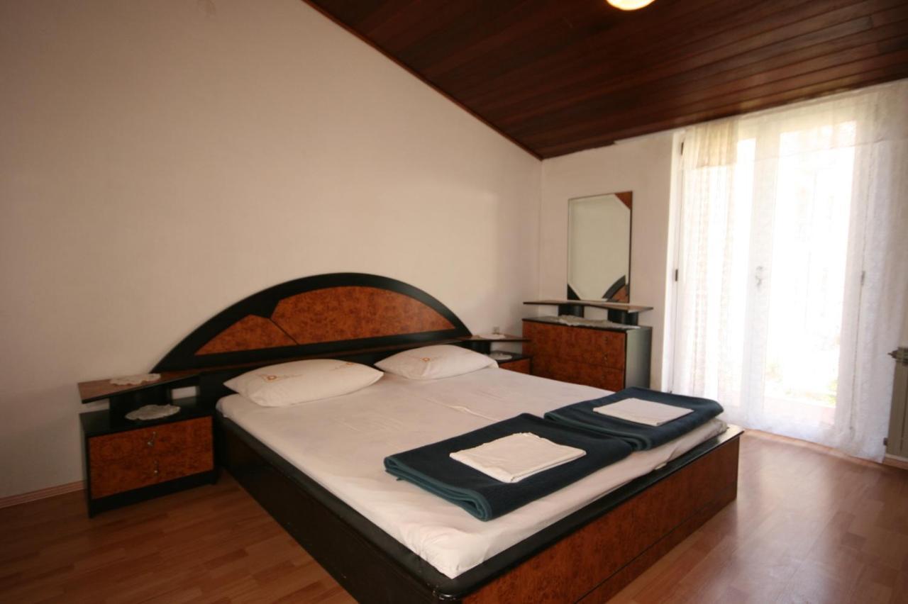 Apartments By The Sea Igrane, Makarska - 311 المظهر الخارجي الصورة