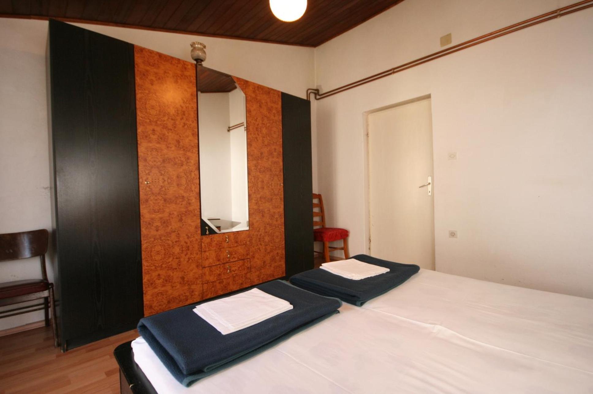 Apartments By The Sea Igrane, Makarska - 311 الغرفة الصورة