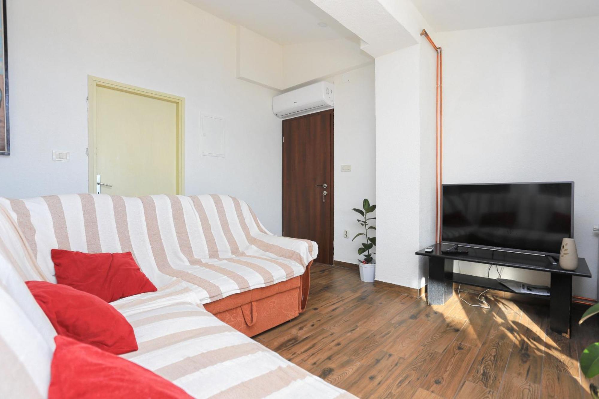 Apartments By The Sea Igrane, Makarska - 311 الغرفة الصورة